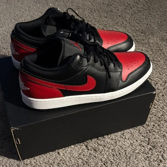 Jordan Men's Black and Red Low-Top Sneakers - Picture 4 of 4